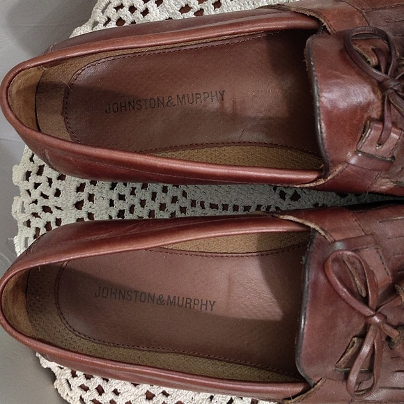 Johnston & Murphy Mens Slip On Brown Loafer Size 9.5 Weave Toe - Picture 6 of 9